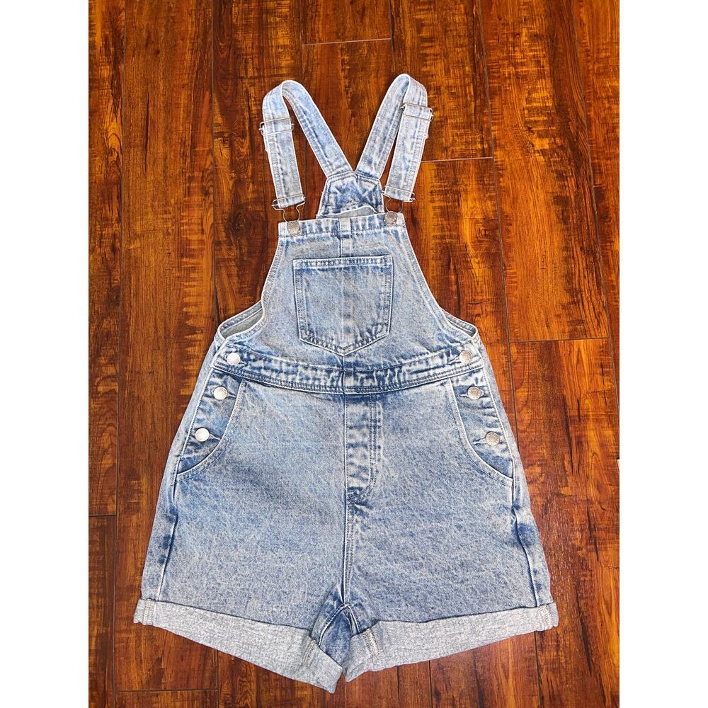 Light Wash Denim Overall Shorts Women XS Acid Wash Cuffed Shortalls Adjustable - Picture 2 of 8